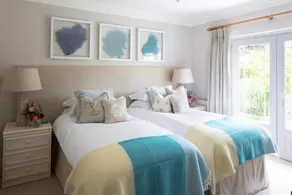 Luxury Featured Beachfront Home in Picturesque St.Mawes, F - Image 3
