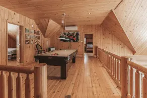 Volleyball Court Log Cabin: Heated Pool & Hot Tub - Image 3