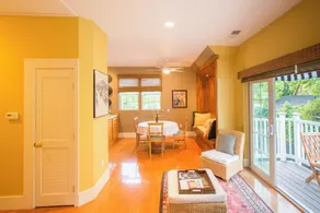 Spacious Honeymoon Suite - Image 5