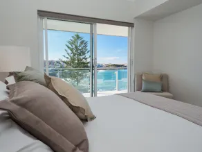 Ocean view apartment with a stroll to Bronte Beach - Image 4