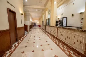Stillwell Hotel - Image 4