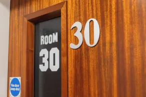 Hullywood rooms with shared kitchen facilities - Image 3