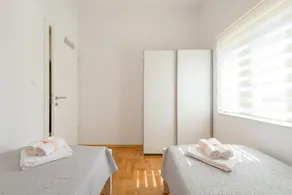DUPLEX apartment with SEA VIEW only 10 meters from the sea! - Image 4