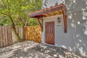 Cozy Haven Attached to Million Home - South Tampa - Image 5