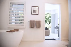 verobeachvilla Florida Coastal Contemporary Luxurious 4BR Pool SPA Vacation Rental Villa - Image 5