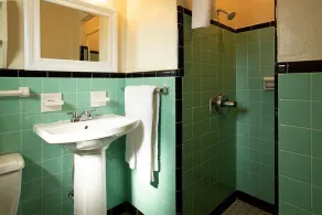 ❤️FREUNDLICH & SAUBER BOUTIQUE MOTEL 5❤️ - Image 2