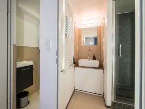 2-Floor Apt w/ Separate Entrance Right in the Heart of Kreuzberg! - Image 4
