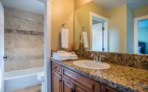 3 bedroom 2.5 bath 2,200 SF within Solvang Danish Village - Image 4