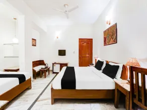Deluxe Hotel Luna Rosa - Image 2
