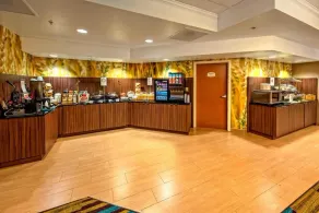 Your Orlando Adventure Starts Here! 2 Spacious Units, Swimming Pool + Breakfast! - Image 2