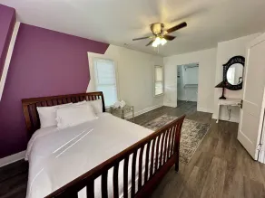 Entire Beautiful Grove Home - Image 4