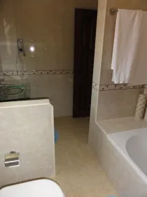 Golf, Beach, Countryside, Water Parks, Free Wifi - Image 2