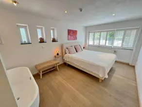 Cozy Nature Chalet for 8 Guests - Image 4