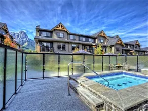 Luxurious Multi-level Condo in Premium Resort - Image 3