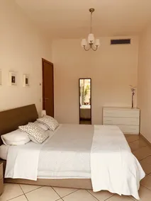 NEW BEAUTIFUL APARTMENT WITH LARGE TERRACE- A CASA DI CAROLINA - Image 5