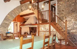 Dejligt hus i Olargues med udsigt over bjergene - Image 4