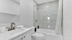 Apartmint at Bainbridge St Philadelphia - Image 4