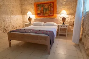 Inchcape Seaside Villas right on Silver Sands Beach - Garden Apartment - Image 3