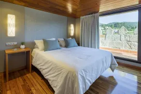 EXCLUSIVE RURAL HOUSE WITH POOL IN LAS RIAS BAIXAS  - Image 5