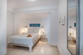 Waterfront Holiday apartment, in Kiveri, close to Nafplio, Mycenae, Peloponnese - Image 4