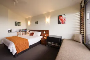 Westhaven at Binna Burra - One Bedroom Studio. Private Satellite NBN. Top floor. - Image 4