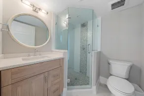Sleeps 24 - 90 steps to the Beach! - Image 3