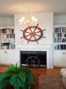 GORGEOUS BAY SIDE HOME! - Image 4