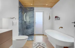 Accogliente casa con 4 camere da letto. - Image 3