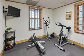 Green Mountain Getaway | Hot Tub, Exercise Room, & Endless Views | Dog-Friendly - Image 2