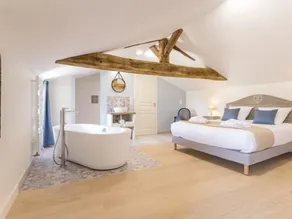 Luxuriöser Landsitz nahe Nantes mit Innenpool und familienfreundlichen Annehmlichkeiten - Image 5