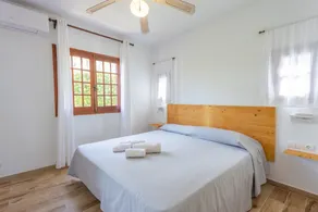 Apartment 'Son Bou Gardens Deluxe 2' with Shared Pool, Wi-Fi and Air Conditioning - Image 5