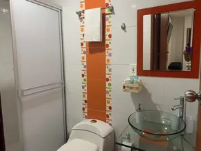 Hermoso apartamento con parqueadero y wifi 180 MB - Image 2
