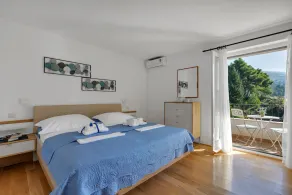 Eksklusiv villa med pool, terrasse med havudsigt, internet, SAT / TV, parkering - Image 4