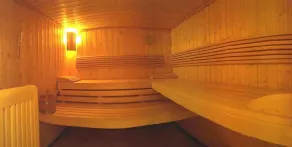 Eksklusiv træhytte på 1800 m, sauna, flisebelagt komfur, topudstyr - Image 3