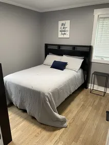 Freshly Remodeled Cozy Home - Image 4