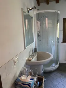 House with private pool for exclusive use among forests and hills, 8 km from Spoleto - Image 2
