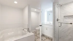 1 BDRM CONDO- WESTGATE WILLIAMSBURG RESORT- KING BED, JETTED TUB, FULL KITCHEN - Image 3