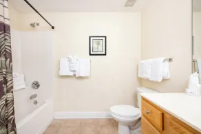 BEACH FRONT 2BR at Crystal Shores West 807! - Image 3