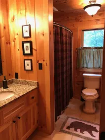 Log Home inbäddat mellan Vita bergen och sjöarna - Image 4