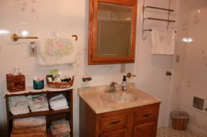 Secluded mountain home; explorable acreage; free of noise and light pollution - Image 3