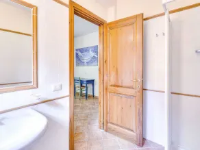 Elegant Holiday Home in Sorano with Swimming Pool - Image 4