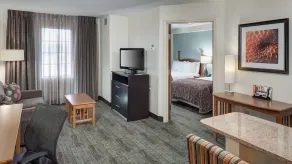 1 Bedroom Suite | Outdoor Pool, Free Breakfast - Image 5