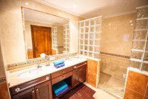 Finca for golfers/cyclists/families - 5 people/2 babies/2 children - home office - Image 3