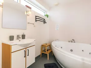 6 Person Holiday Home in Thyholm-by Traum - Image 5