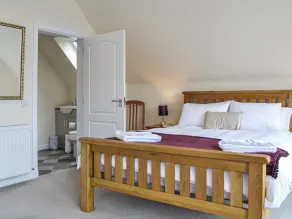 3 bedroom accommodation in Aboyne - Image 5