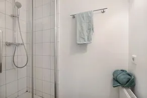 Apartamento 'Ferienwohnung 'smaaland'' com jardim partilhado e acesso Wi-Fi - Image 3