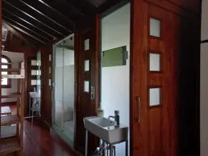 La casa de abajo - Image 4