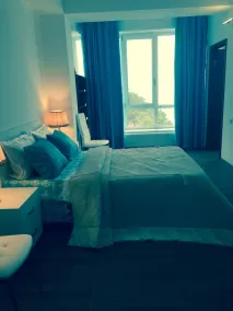 Roof terrace apartment with fantastic sea views - Image 4
