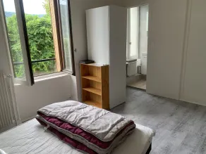 Appartement 4 personnes, 1 chambre, terrasse, Wifi, proche du centre - Image 4