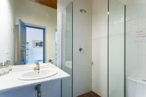 House of the Engineer (4 rooms, 8 Guests) - Image 2